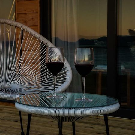 Stay On The Bay, Skye Broadford  Eksteriør billede